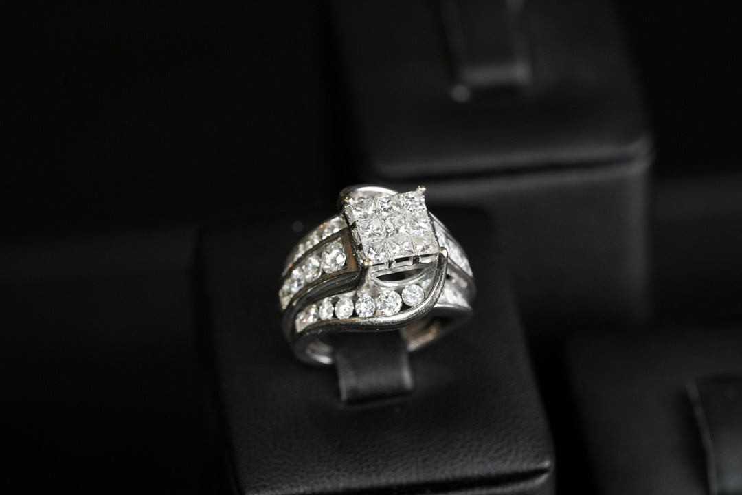 Princess Cut Invisible Set Diamond Ring 14K White Gold